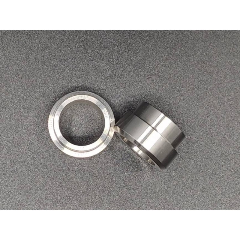 JUEGO SEPARADORES EJE RUEDA DEL. INOX +22