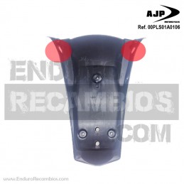 Protección guardabarros con agujero trasero para AJP 00PLS01A0106A