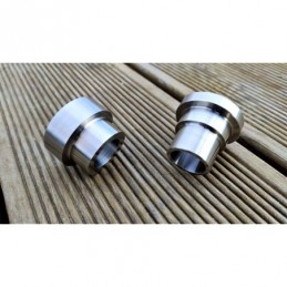 JUEGO SEPARADORES EJE RUEDA TRAS. INOX hasta 2021