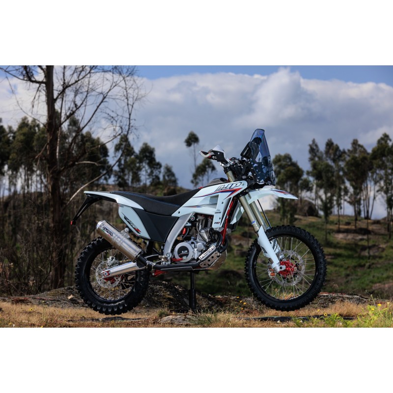 AJP PR7 650 Adventure 2026
