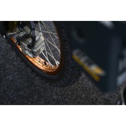 AJP PR7 650 Adventure Gold Edition 2026