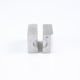 Abrazadera de cilindro 24mm - 000.0670